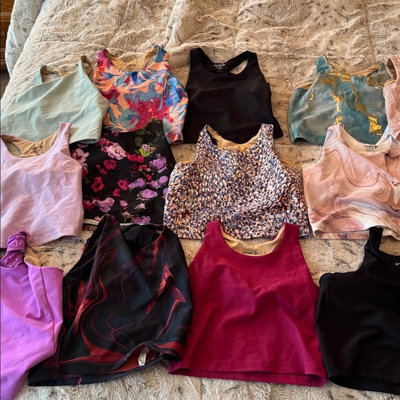 Colorful Assorted old
Navy active sets - Picture 4 of 5